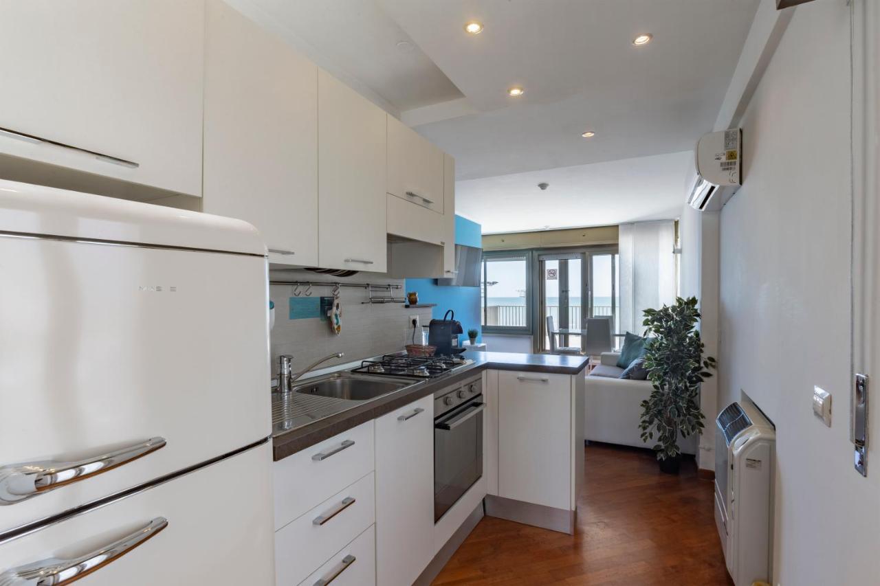 Appartamento Polo Natatorio Lido di Ostia Exteriör bild