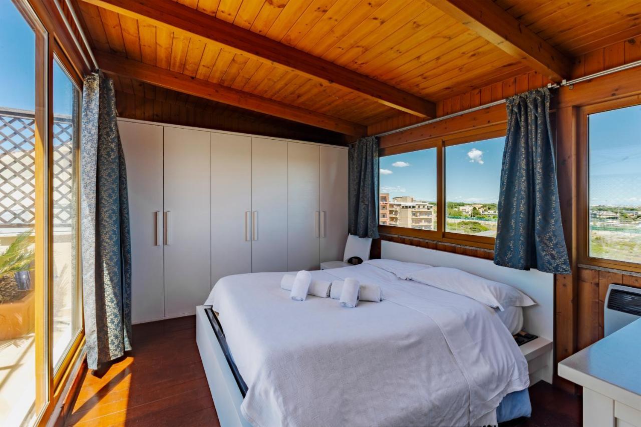 Appartamento Polo Natatorio Lido di Ostia Exteriör bild